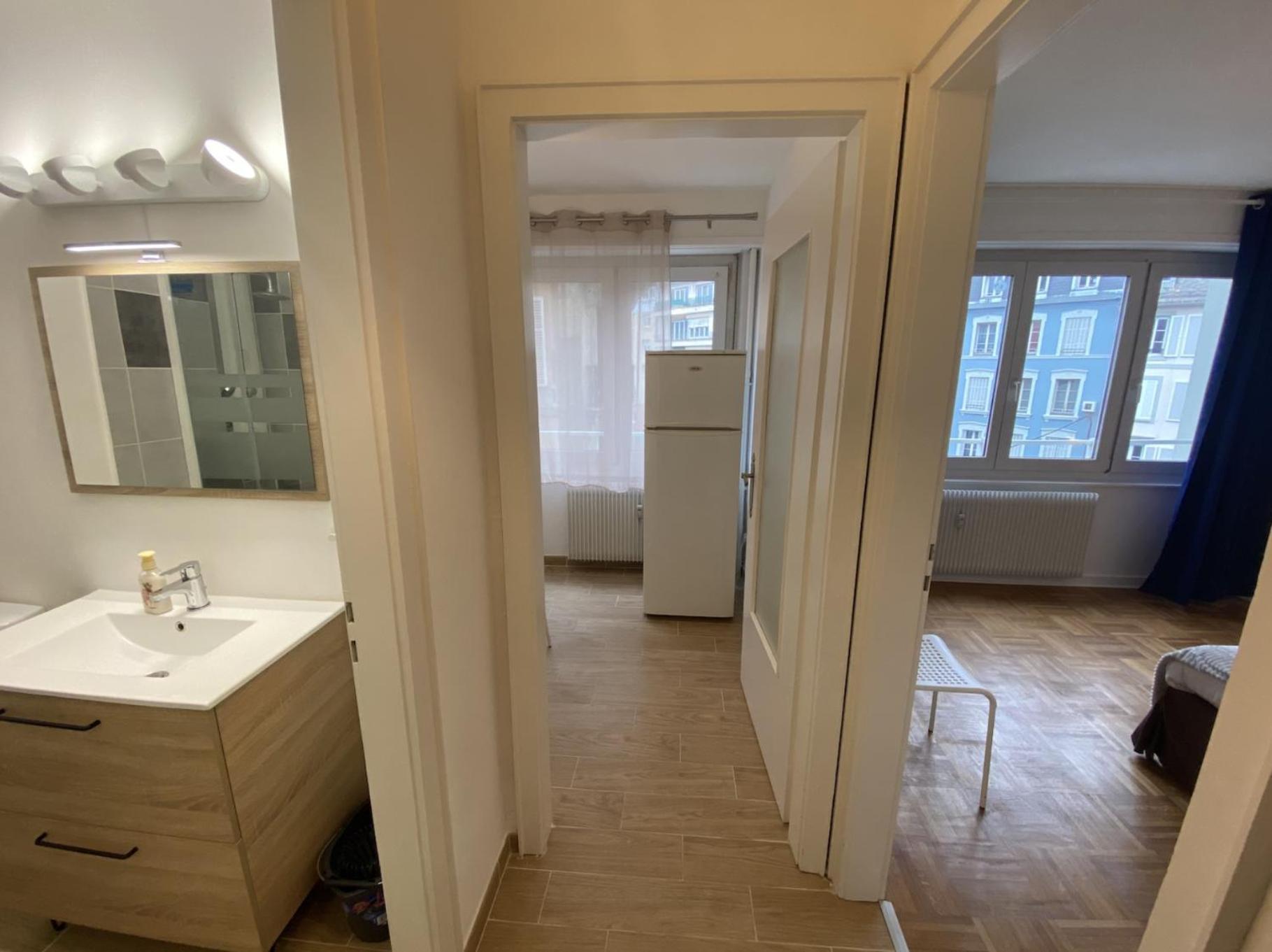 Appartement Gare Strasbourg Avec Parking Estrasburgo Exterior foto